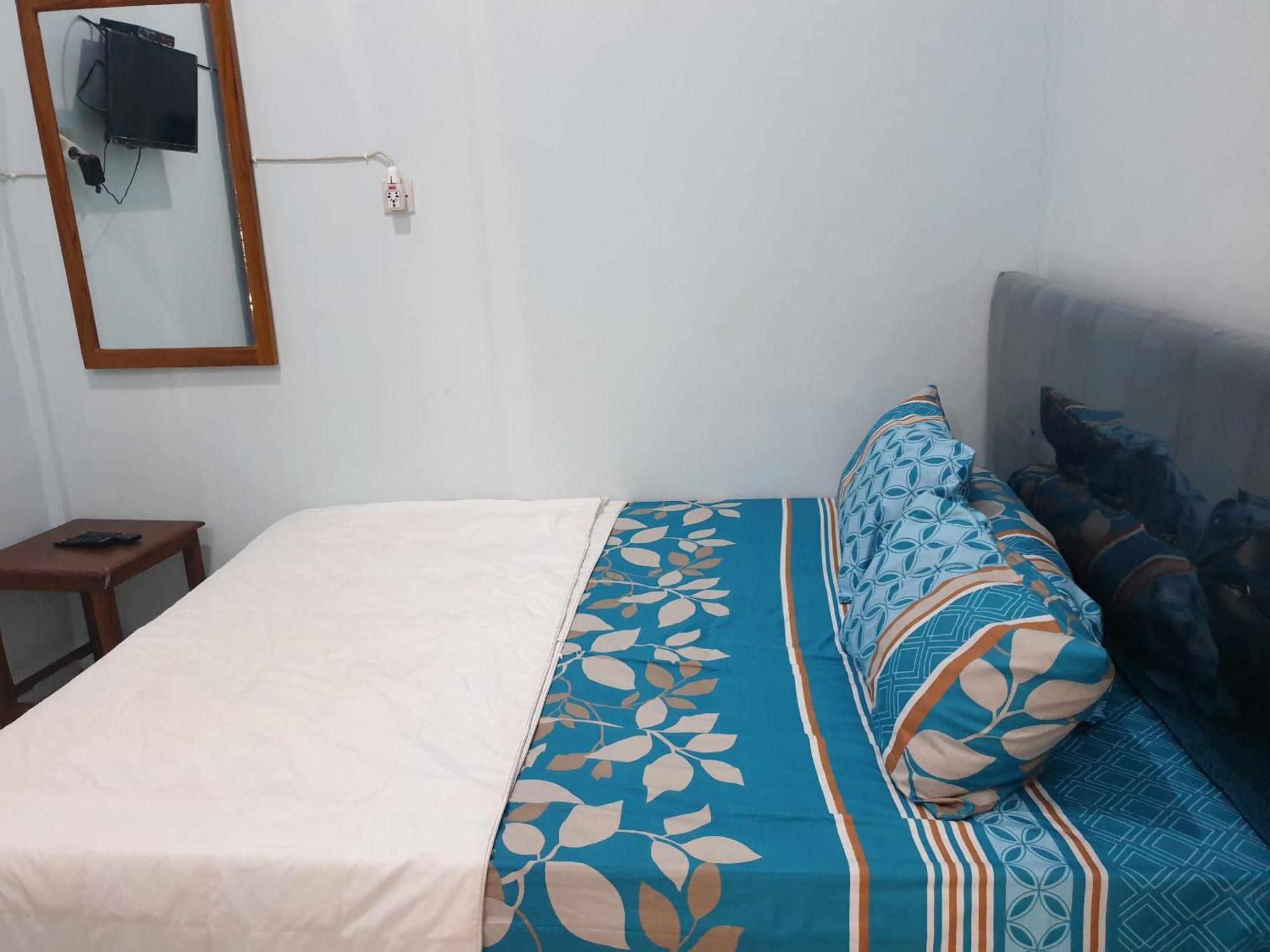 Capital O 92612 Penginapan D'Alas Purwo & Beachnearpadang Savana Sadengan バニュワンギ エクステリア 写真