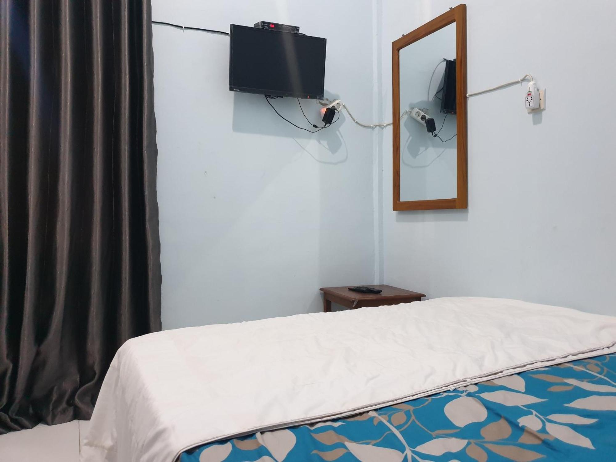 Capital O 92612 Penginapan D'Alas Purwo & Beachnearpadang Savana Sadengan バニュワンギ エクステリア 写真